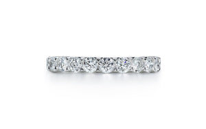 D Flawless Diamond Ring set in 18K White Gold