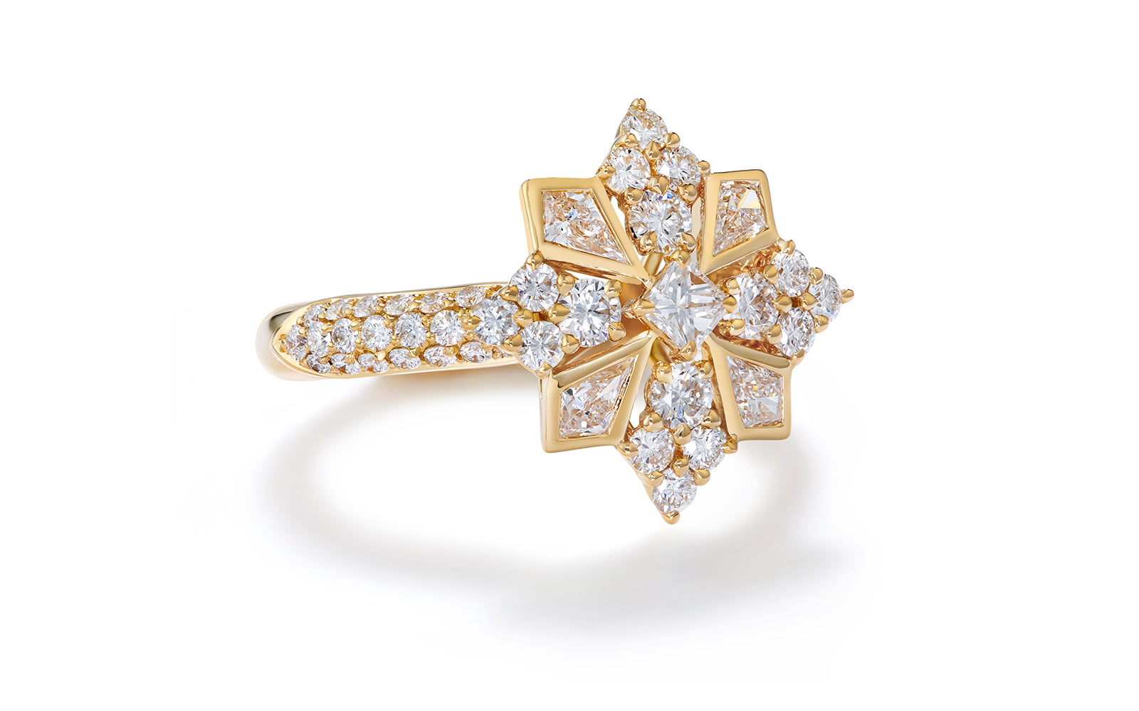 D Flawless Diamond Ring set in 18K Yellow Gold