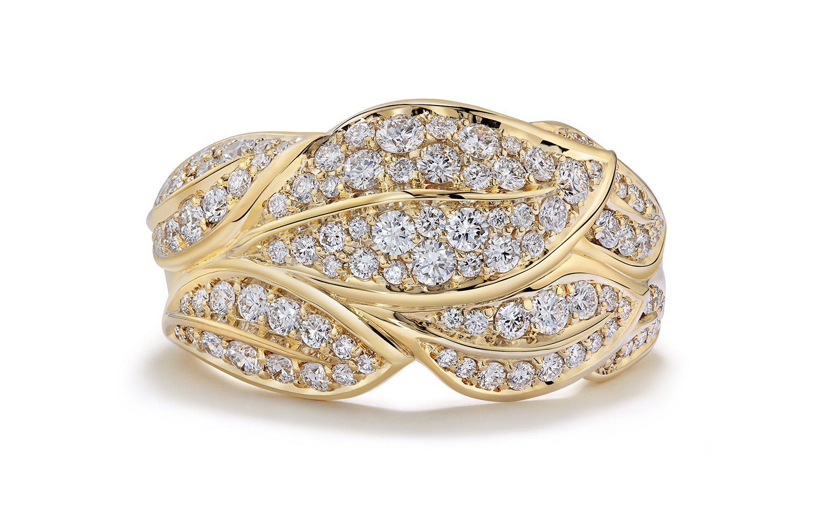 D Flawless Diamond Ring set in 18K Yellow Gold