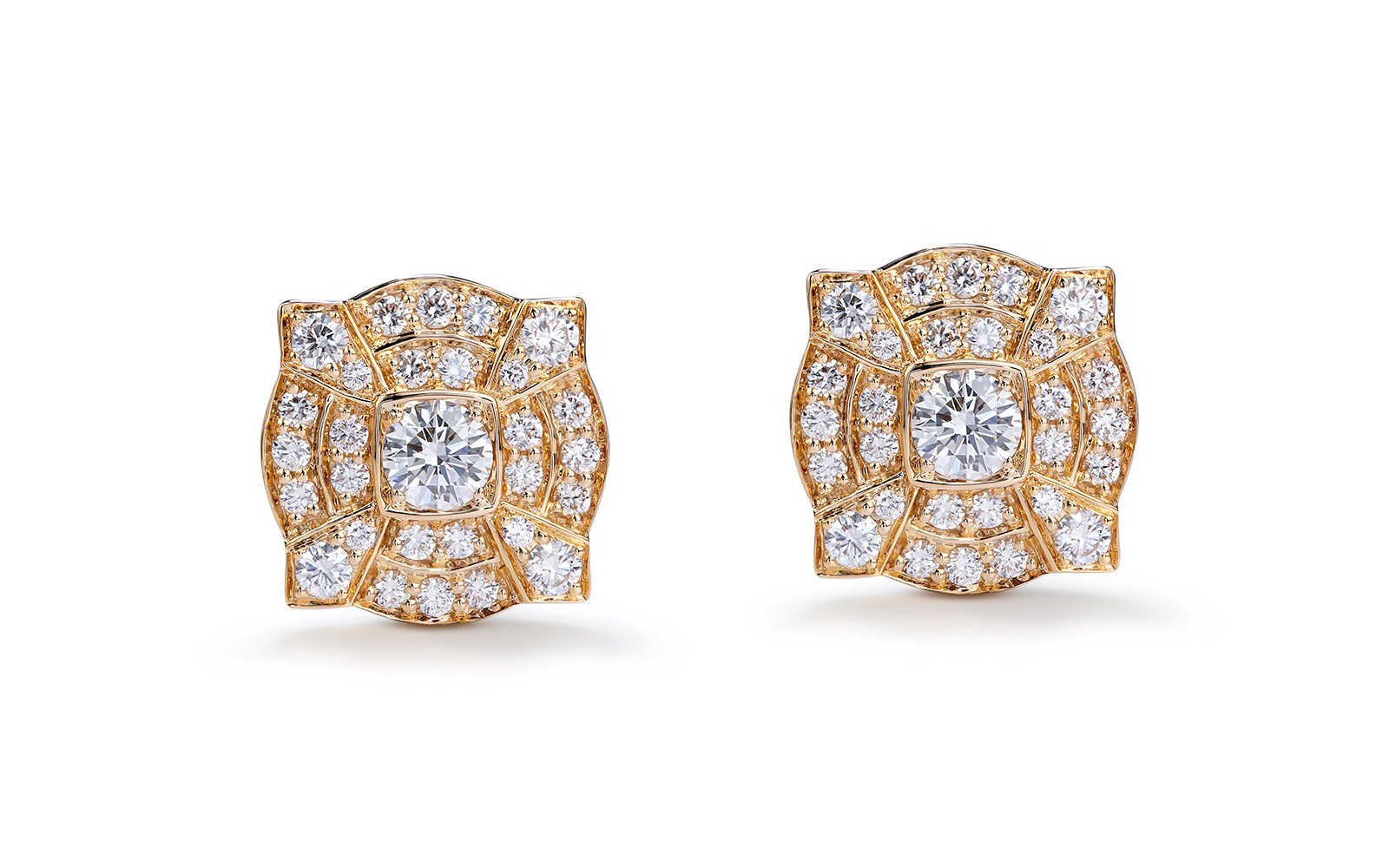 D Flawless Diamond Earrings set in 18K Yellow Gold