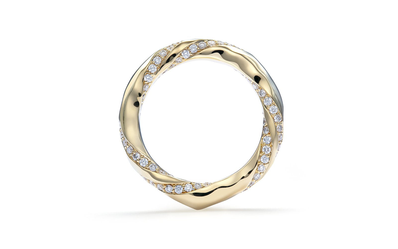 D Flawless Diamond Ring set in 18K Yellow Gold