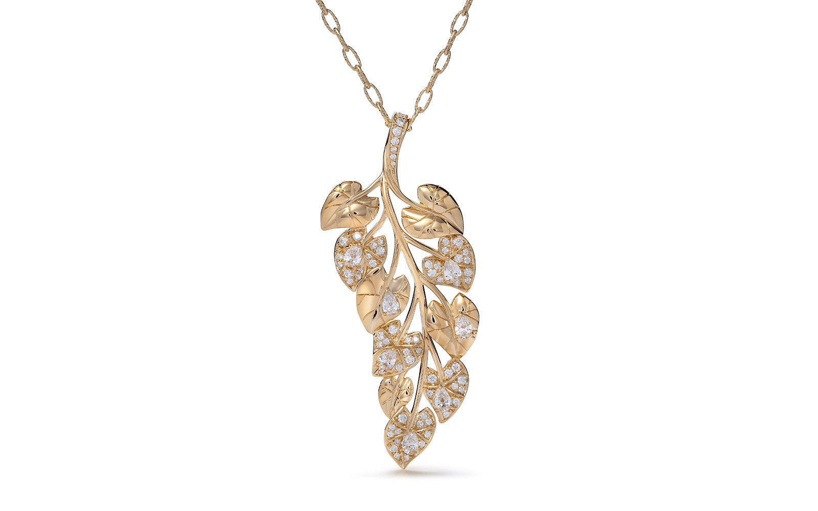 D Flawless Diamond Necklace set in 18K Yellow Gold