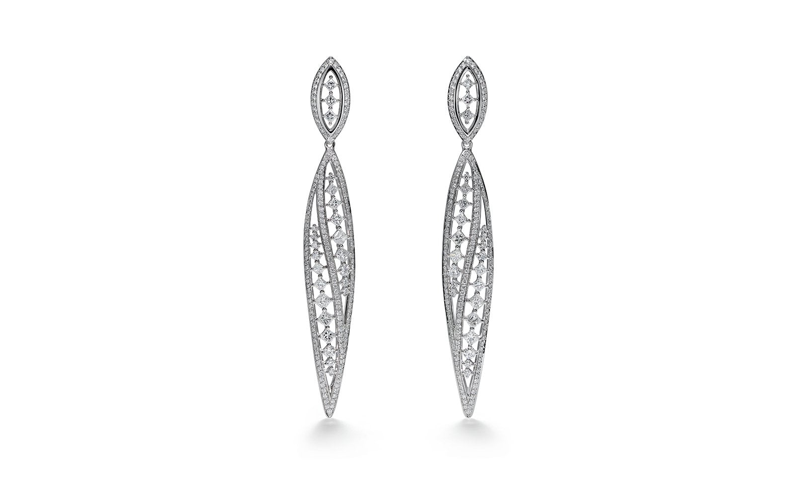 D Flawless Diamond Earrings set in 18K White Gold