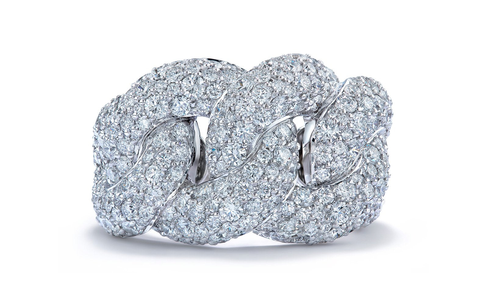 D Flawless Diamond Ring set in 18K White Gold