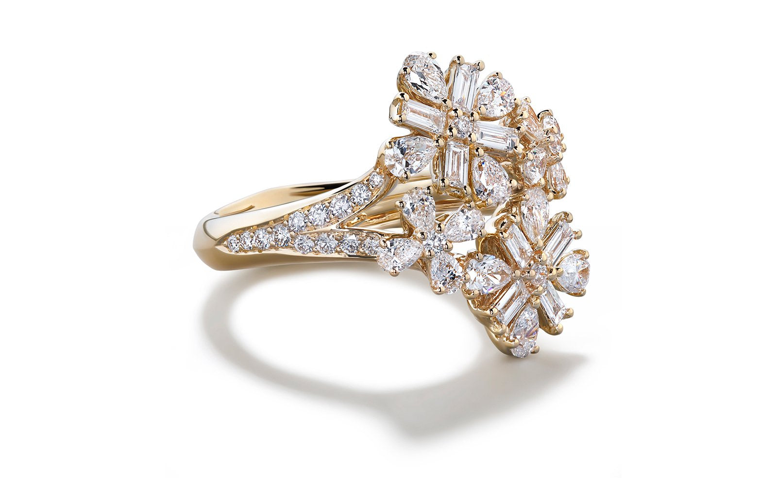 1.91ct D Flawless Diamond Ring set in 18K Yellow Gold