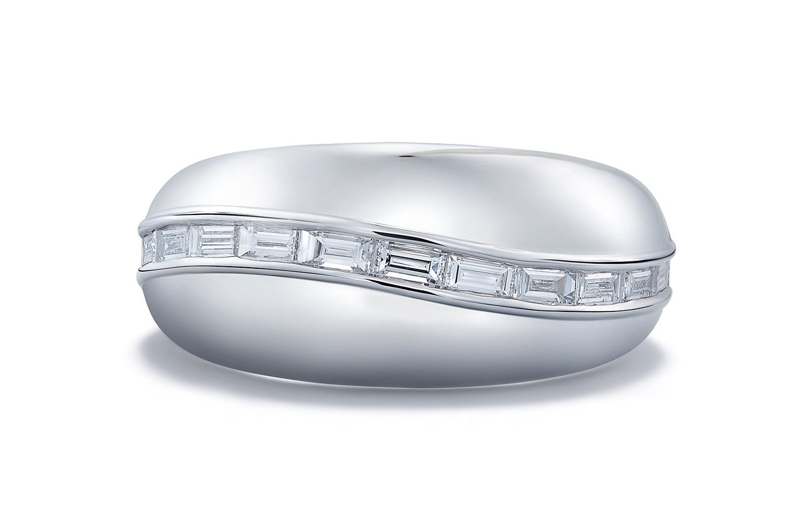 D Flawless Diamond Ring set in 18K White Gold