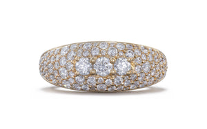 D Flawless Diamond Ring set in 18K Yellow Gold