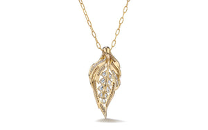 1.50ct D Flawless Diamond Necklace set in 18K Yellow Gold