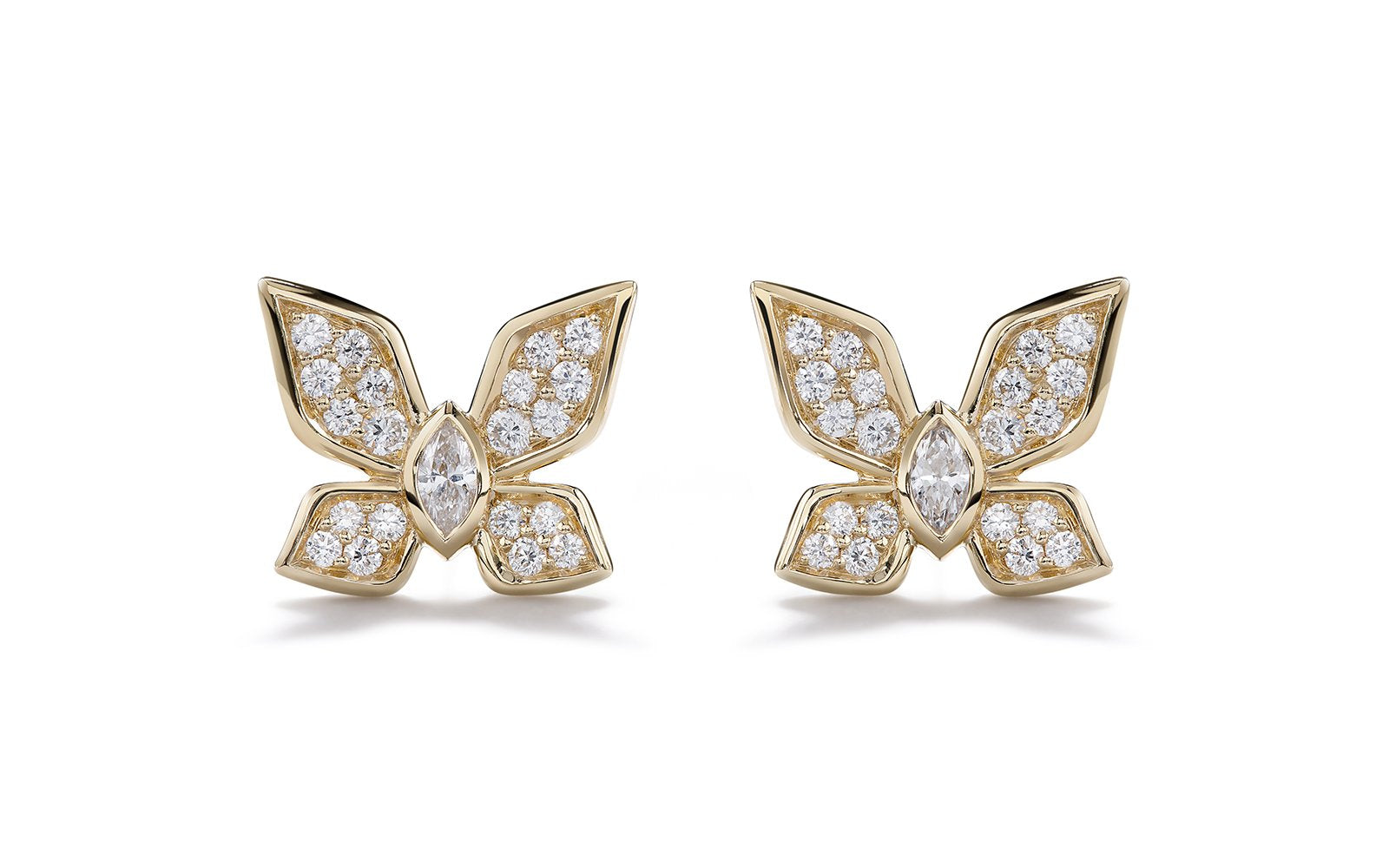 D Flawless Diamond Earrings set in 18K Yellow Gold