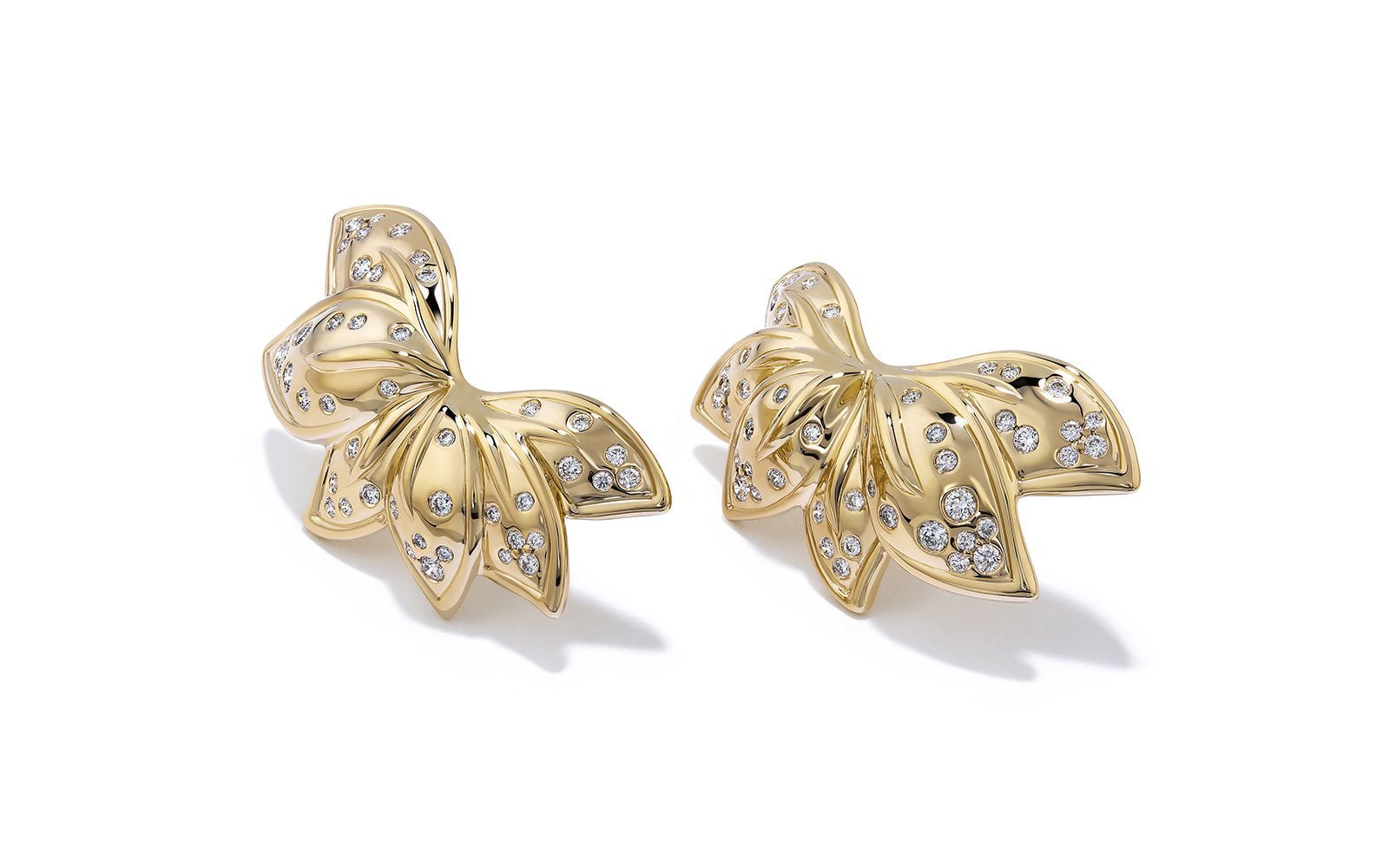 D Flawless Diamond Earrings set in 18K Yellow Gold