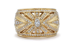 D Flawless Diamond Ring set in 18K Yellow Gold