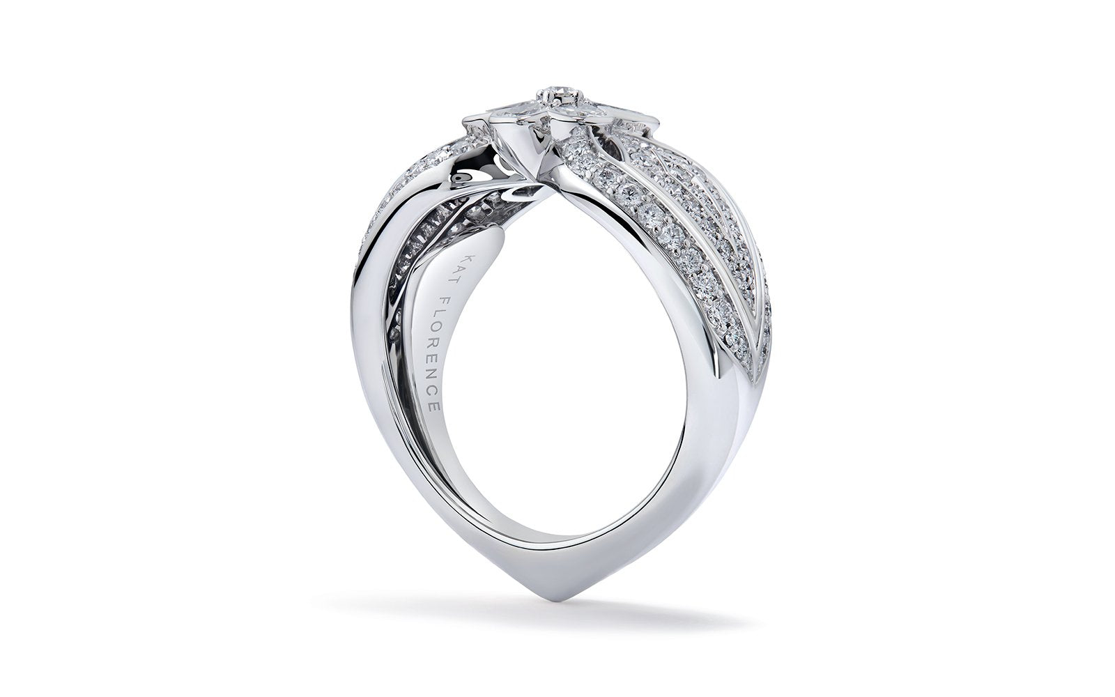 D Flawless Diamond Ring set in 18K White Gold