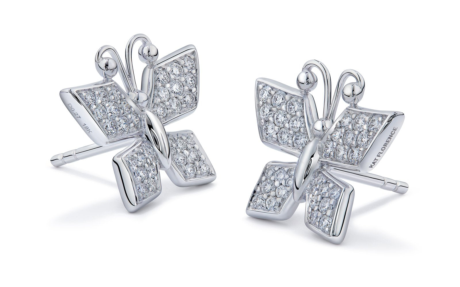 D Flawless Diamond Earrings set in 18K White Gold