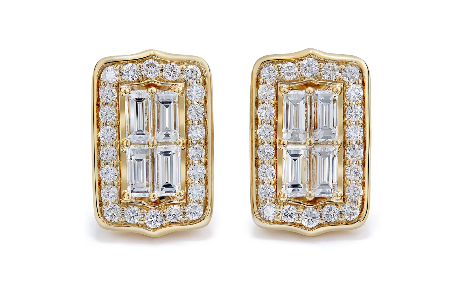 D Flawless Diamond Earrings set in 18K Yellow Gold