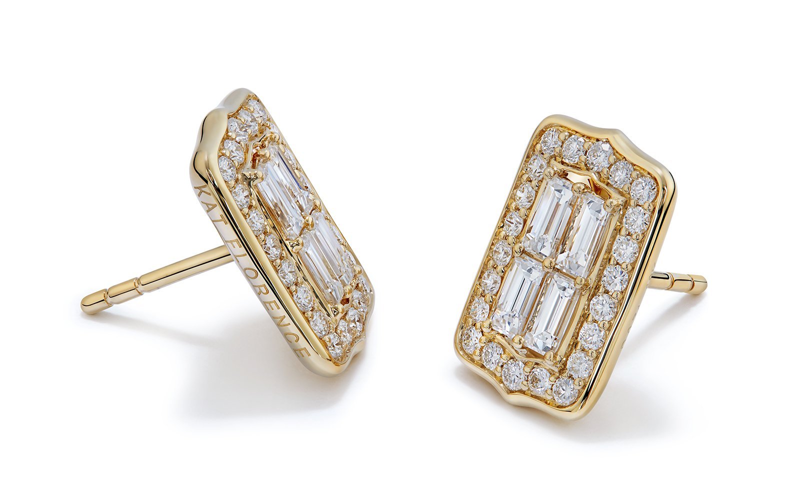 D Flawless Diamond Earrings set in 18K Yellow Gold