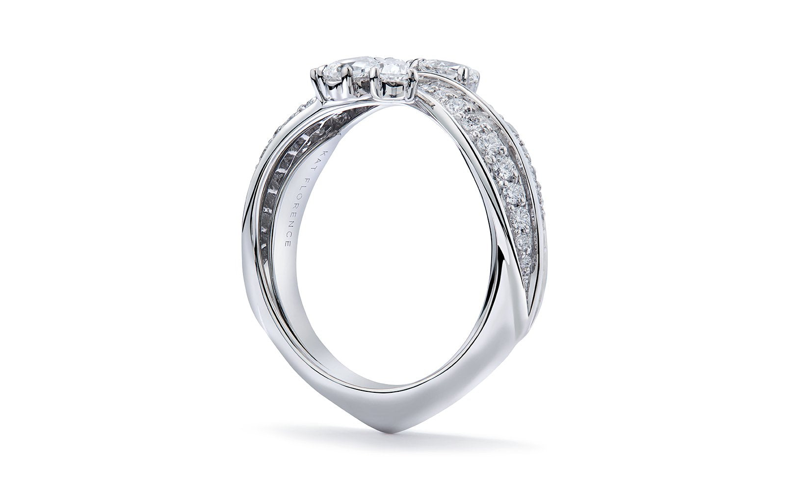 D Flawless Diamond Ring set in 18K White Gold