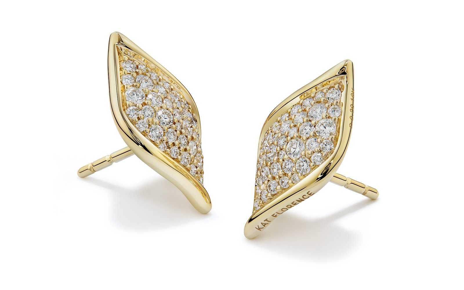 D Flawless Diamond Earrings set in 18K Yellow Gold
